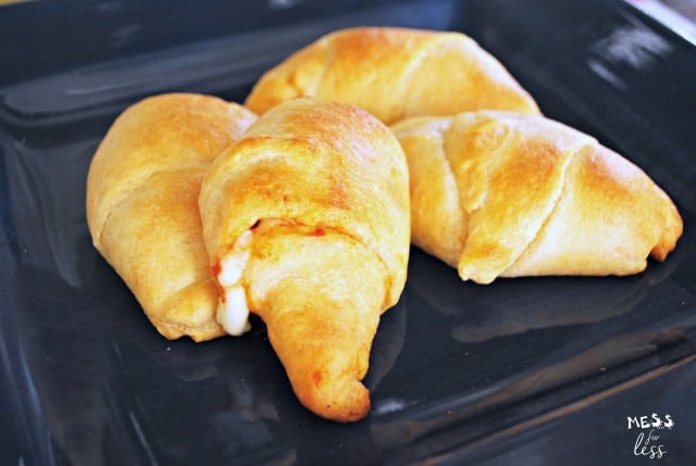 pepperoni pizza crescents