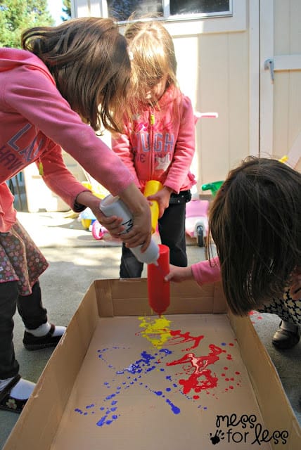 Painting with condiment bottles