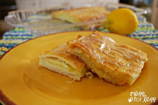 crescent roll lemon bars on plate