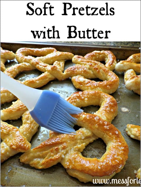Soft pretzel recipe - the kids will love them fresh from the oven!