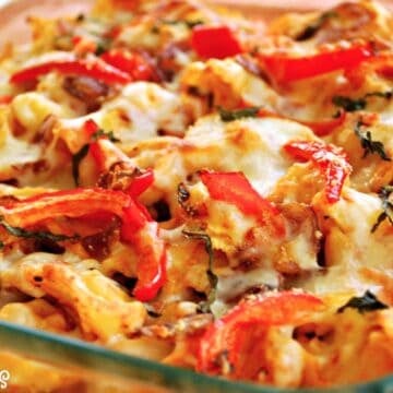 cheesy tortellini pasta bake