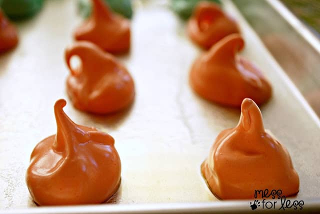 Fall meringues on cookie sheet