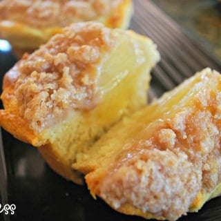 apple pie filled muffins