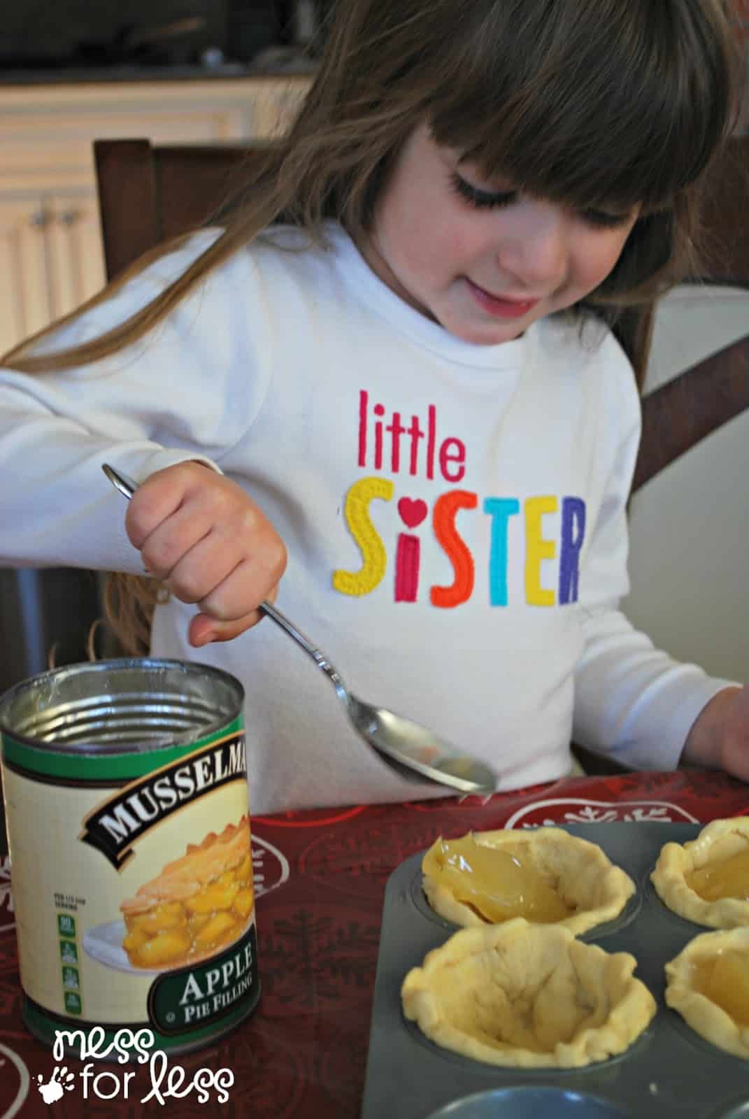 making apple pie muffins cooking with kids
