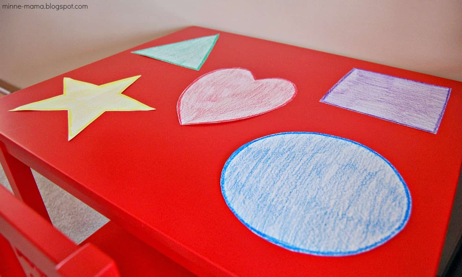 red box with shape pictures