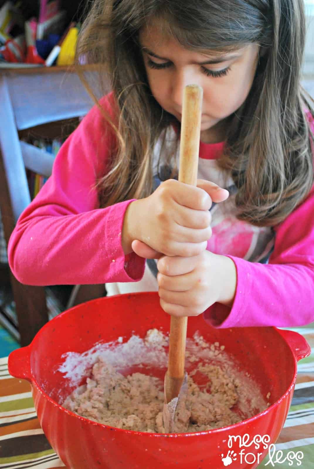 kids making playdough