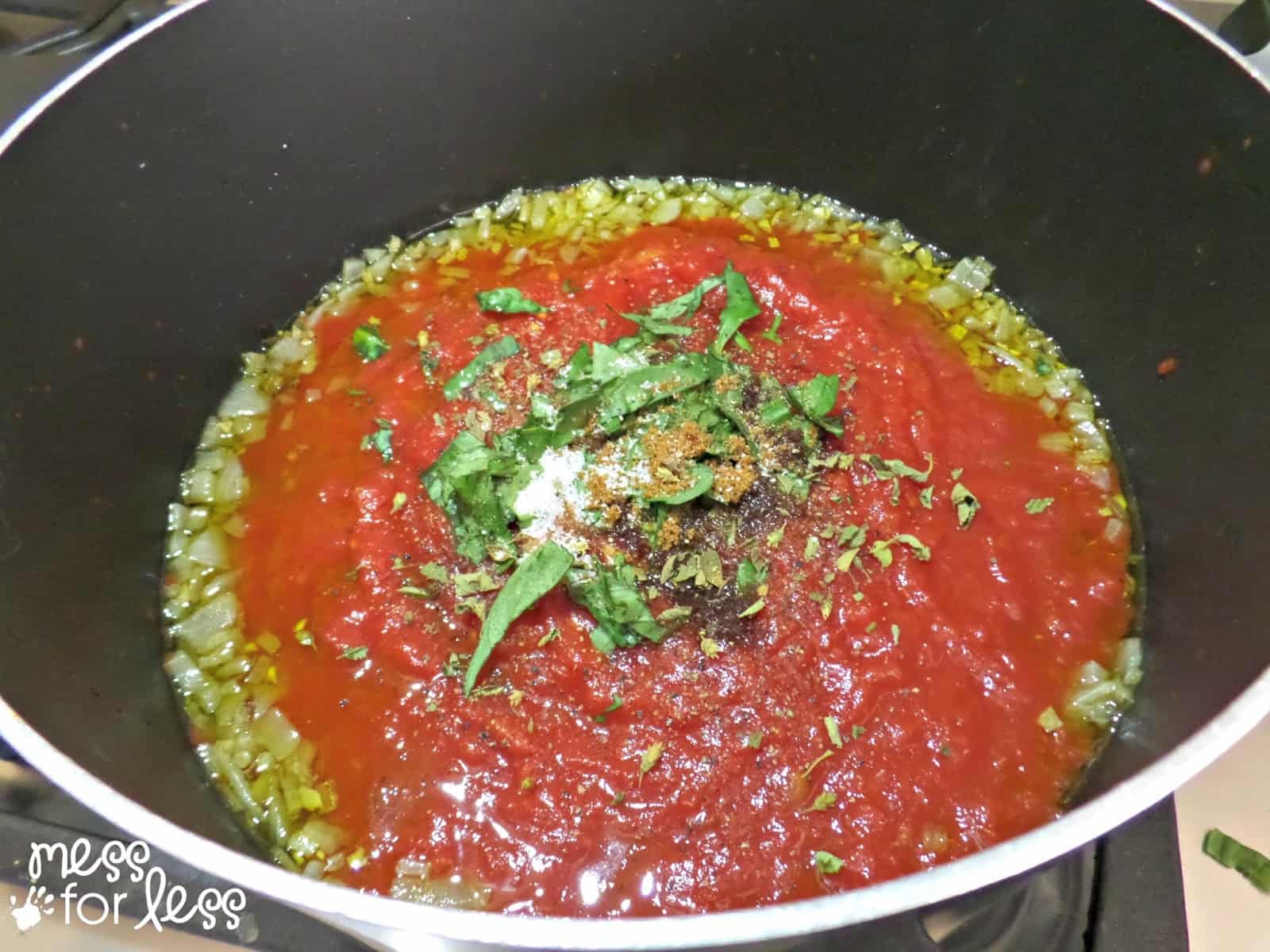 making marinara sauce 