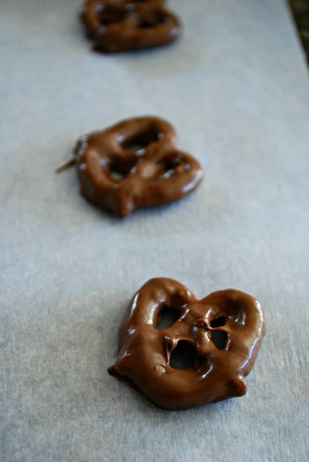 chocolate covered pretzel recipe