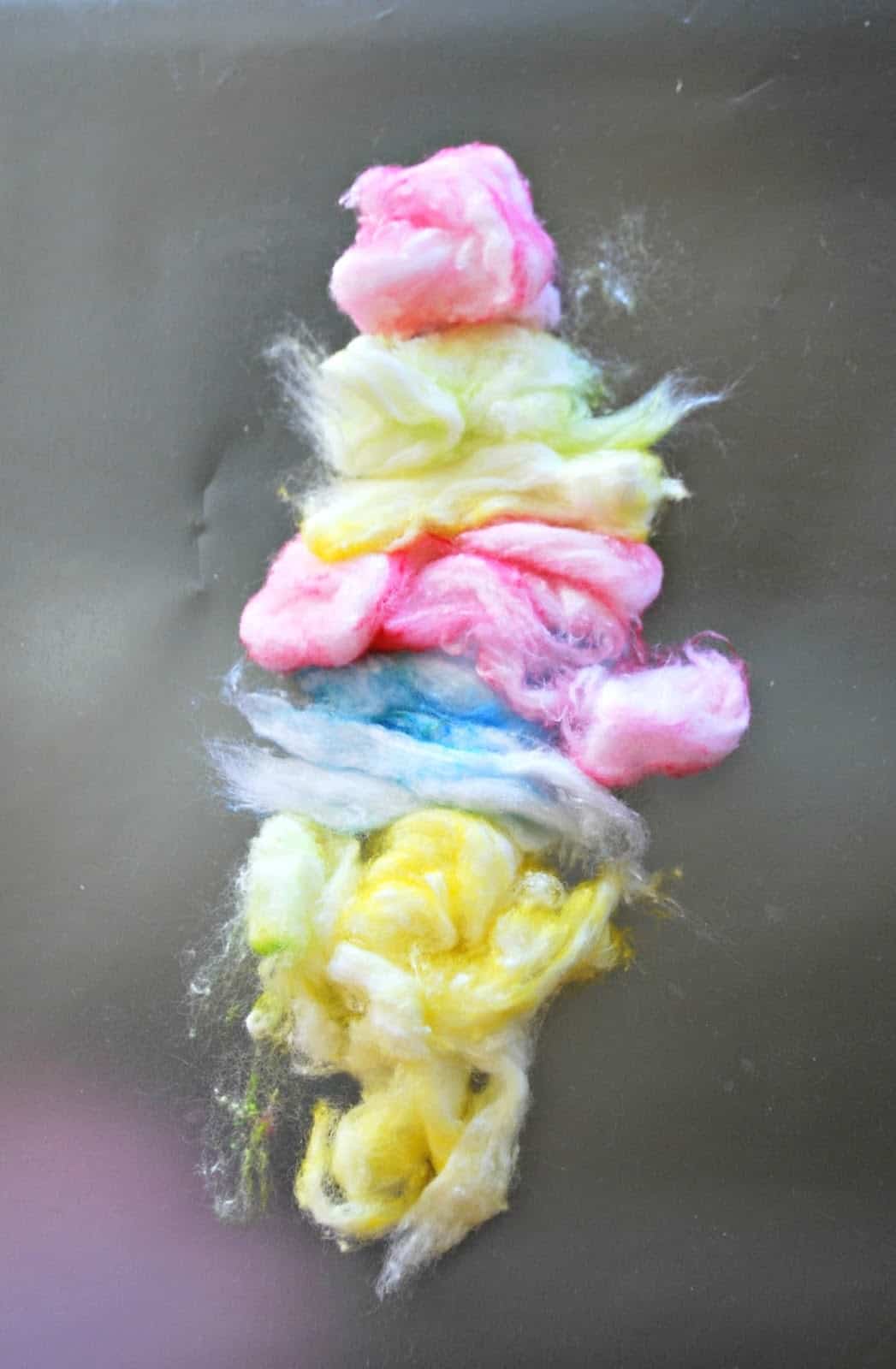 Sensory Art with Cotton Balls - Mess for Less