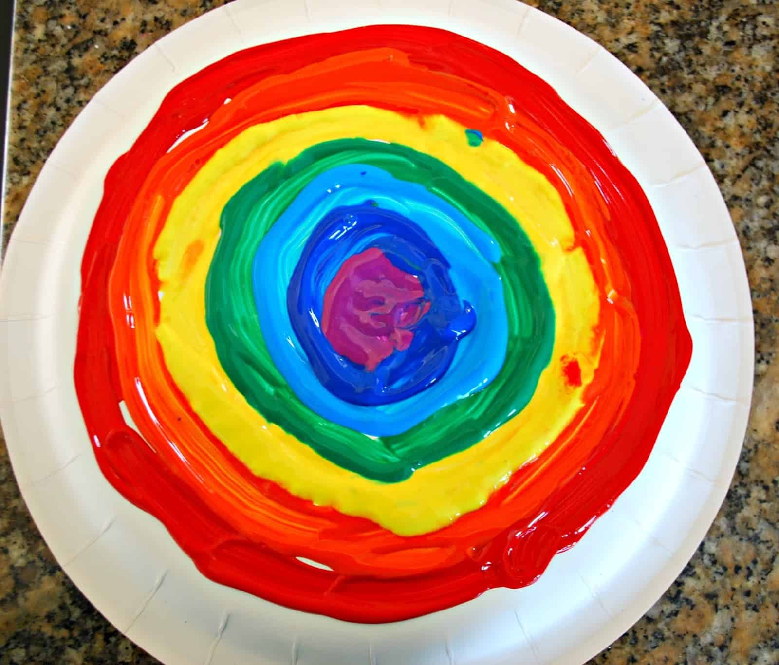 paper plate rainbows