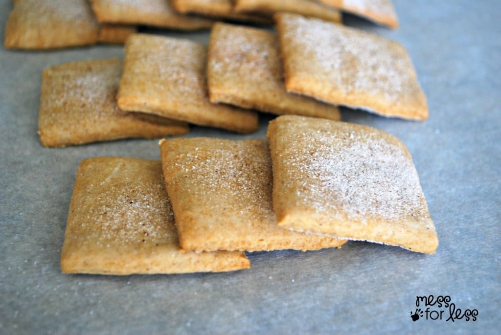 Cinnamon sugar graham crackers