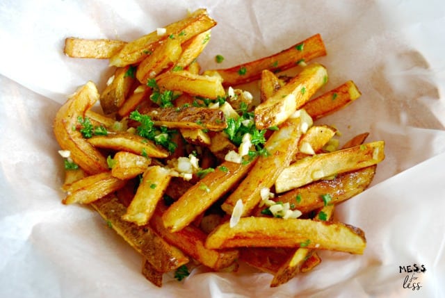 garlic fries in bowl