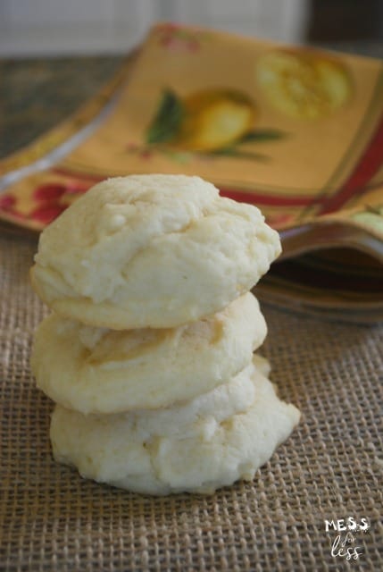  Lemon Cookies in stack