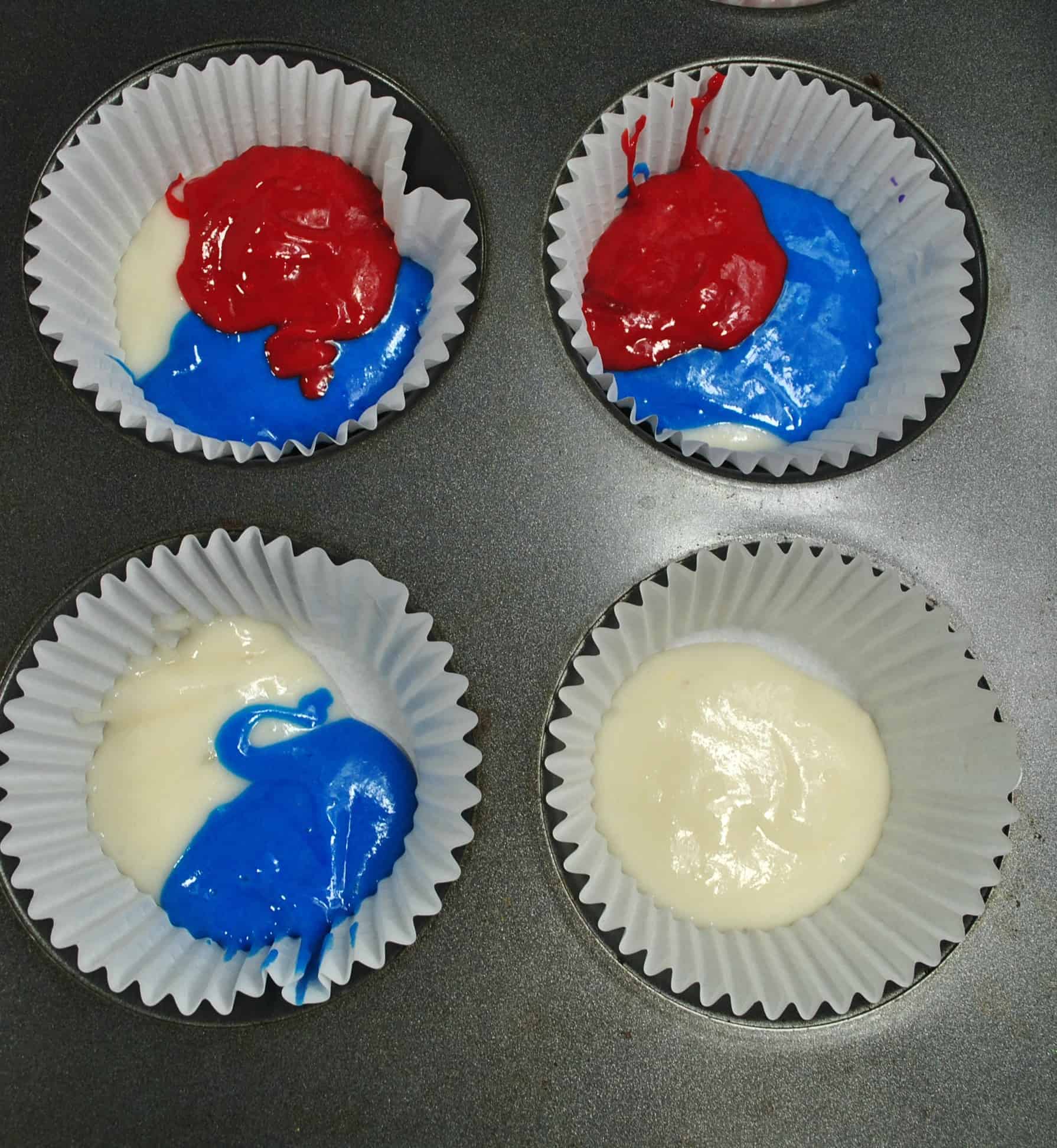 Bomb Pop Patriotic Cupcakes
