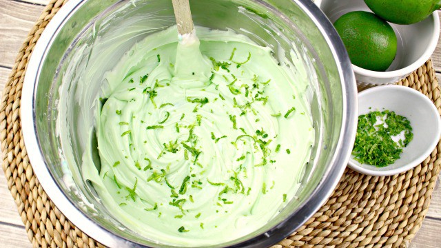 Key Lime Cheesecake Dip in a bowl
