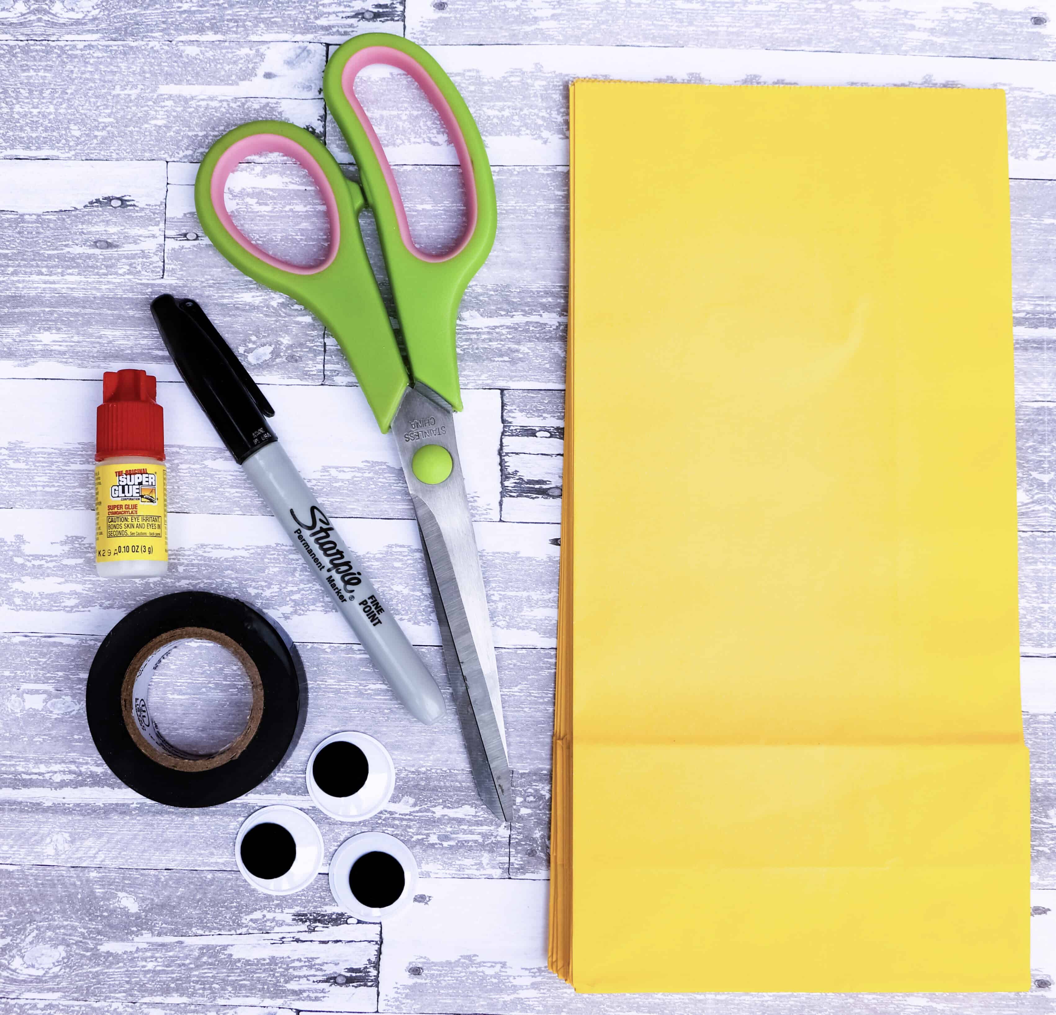 supplies to make easy minion gift bags