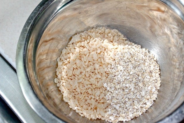 rice krispies and oatmeal in a bowl