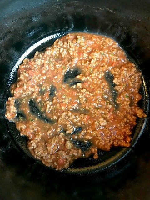 meat sauce in a crock pot