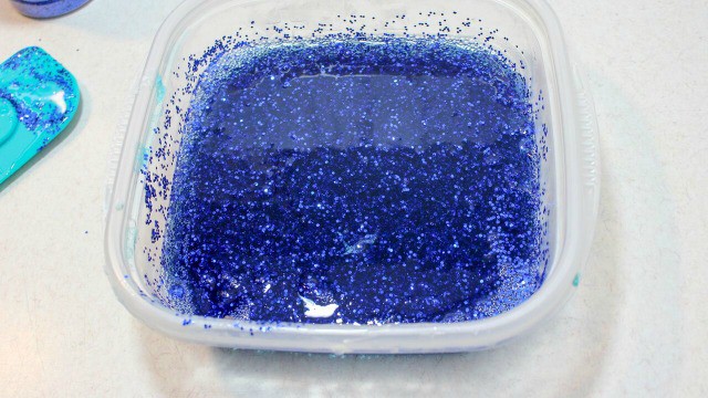 glitter slime in a bowl