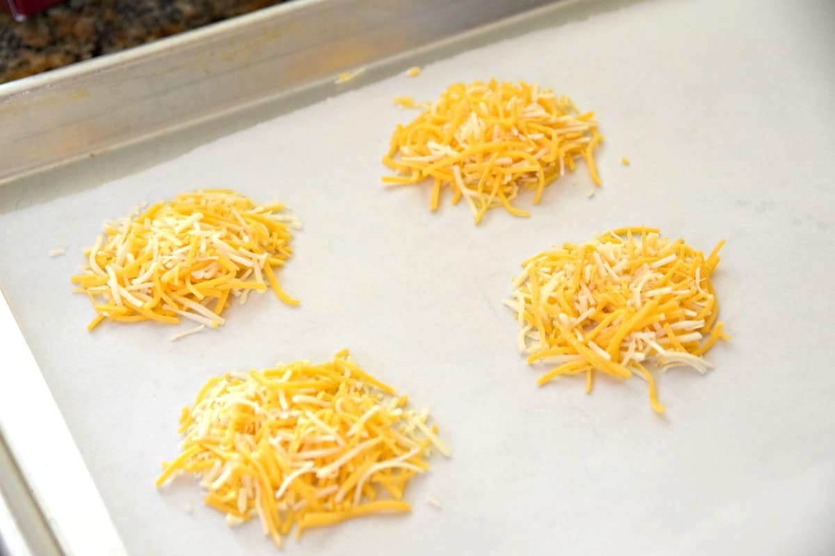 #ad making Cheesy Taco Cups 