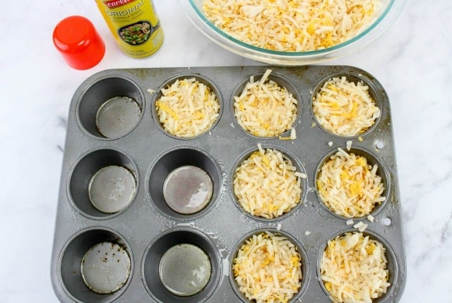 hash browns in a muffin pan