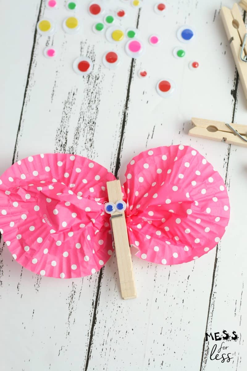 cupcake wrapper butterfly craft
