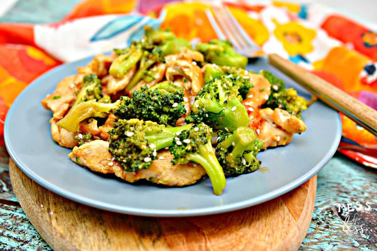 Chinese Chicken and Broccoli - Keto Chicken Recipes