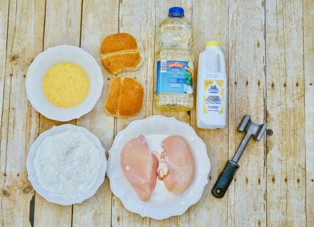 ingredients for a fried chicken sandwich