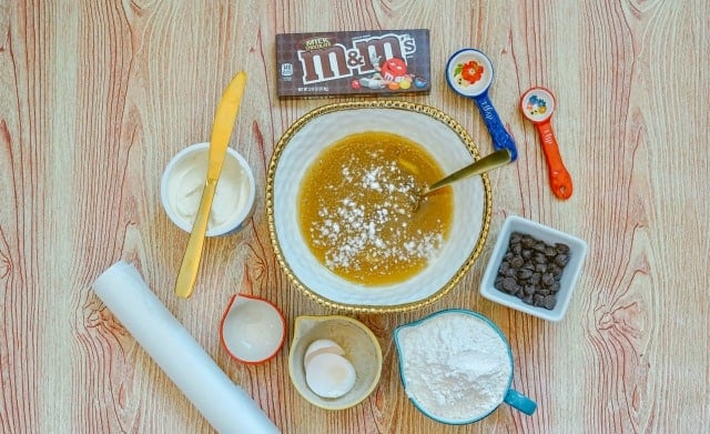 M&M cookie batter