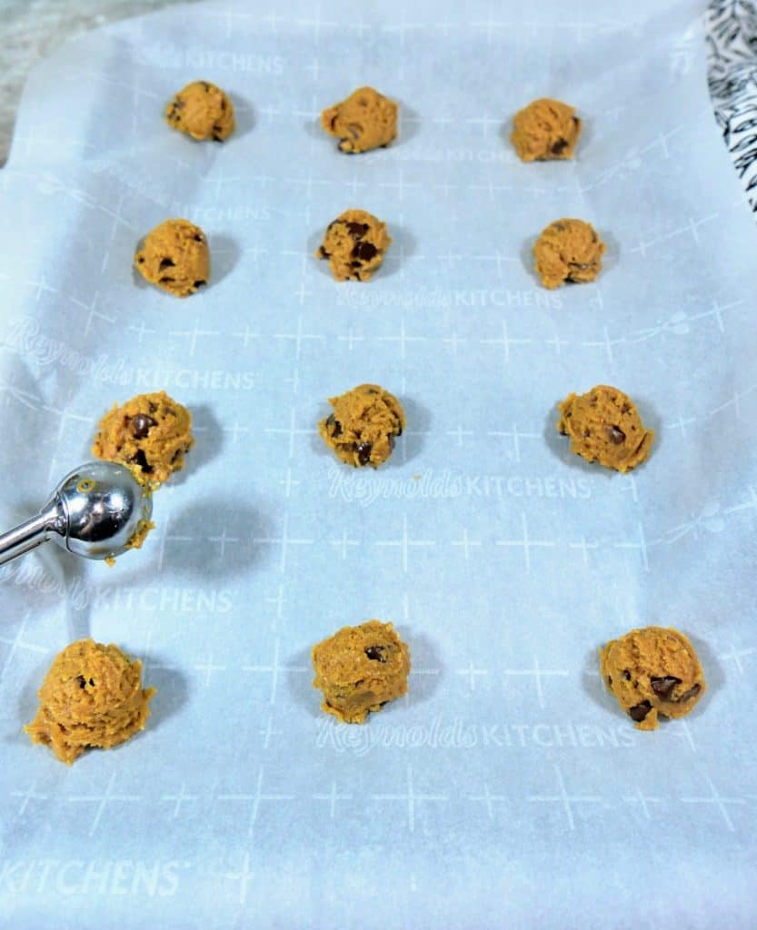 cookies on a cookie sheet