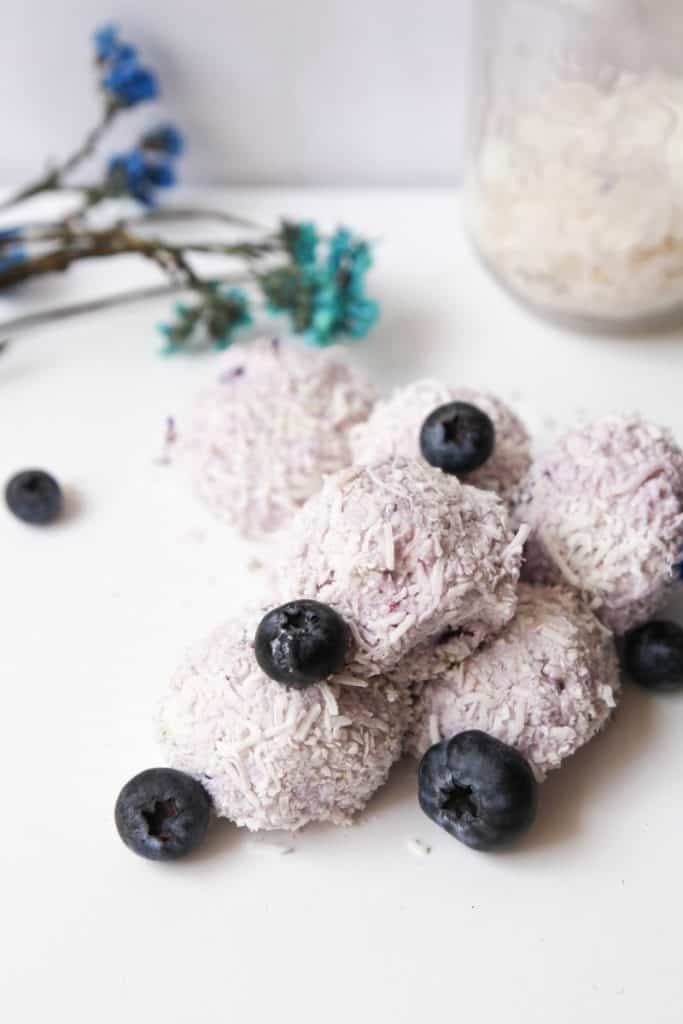 blueberry keto fat bombs