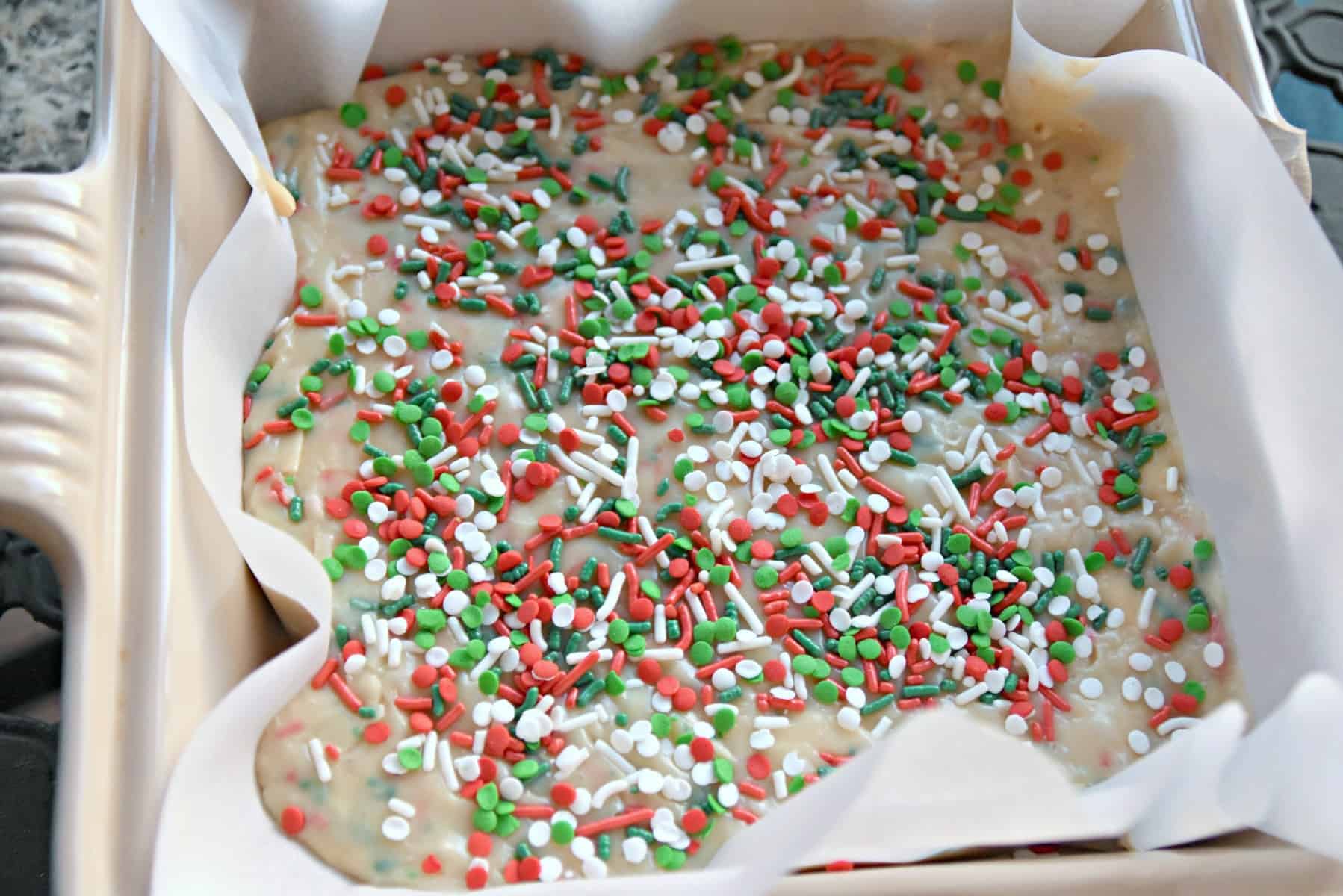 Easy Christmas Fudge Mess for Less
