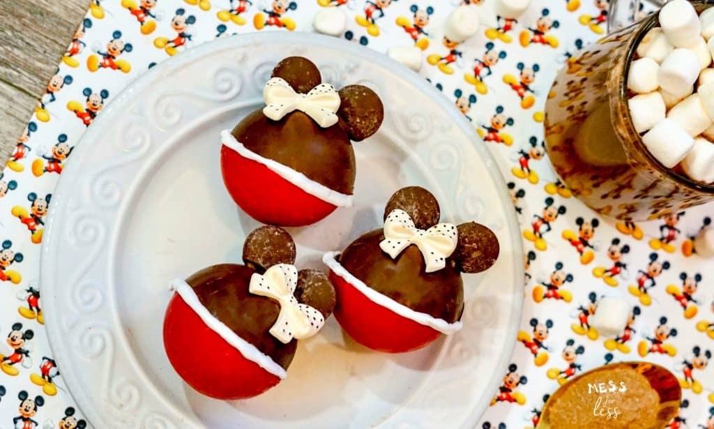 Minnie mouse hot cocoa bombs