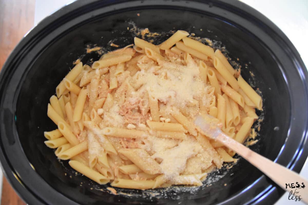 pasta chicken and cheese in a crock pot