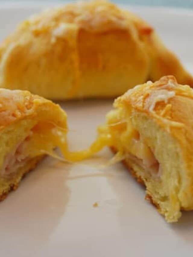 Turkey and Cheese Crescent Rolls