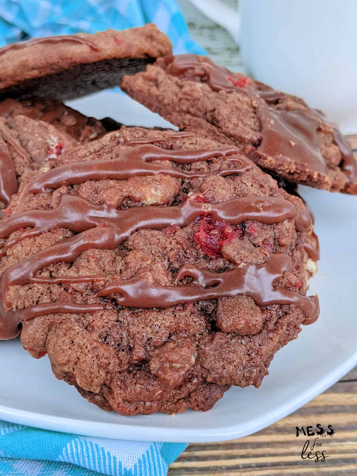 chewy chocolate cherry cookies