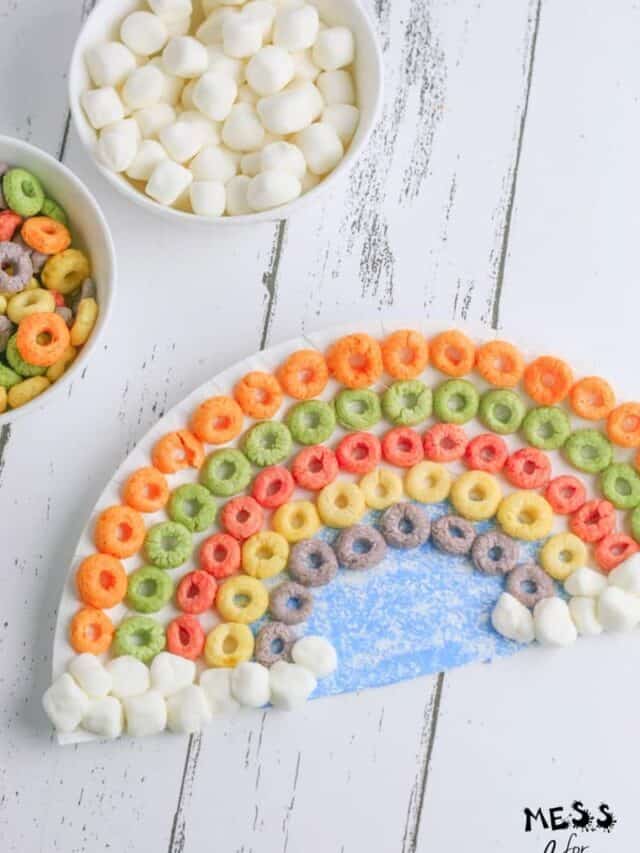 Rainbow Craft with Fruit Loops
