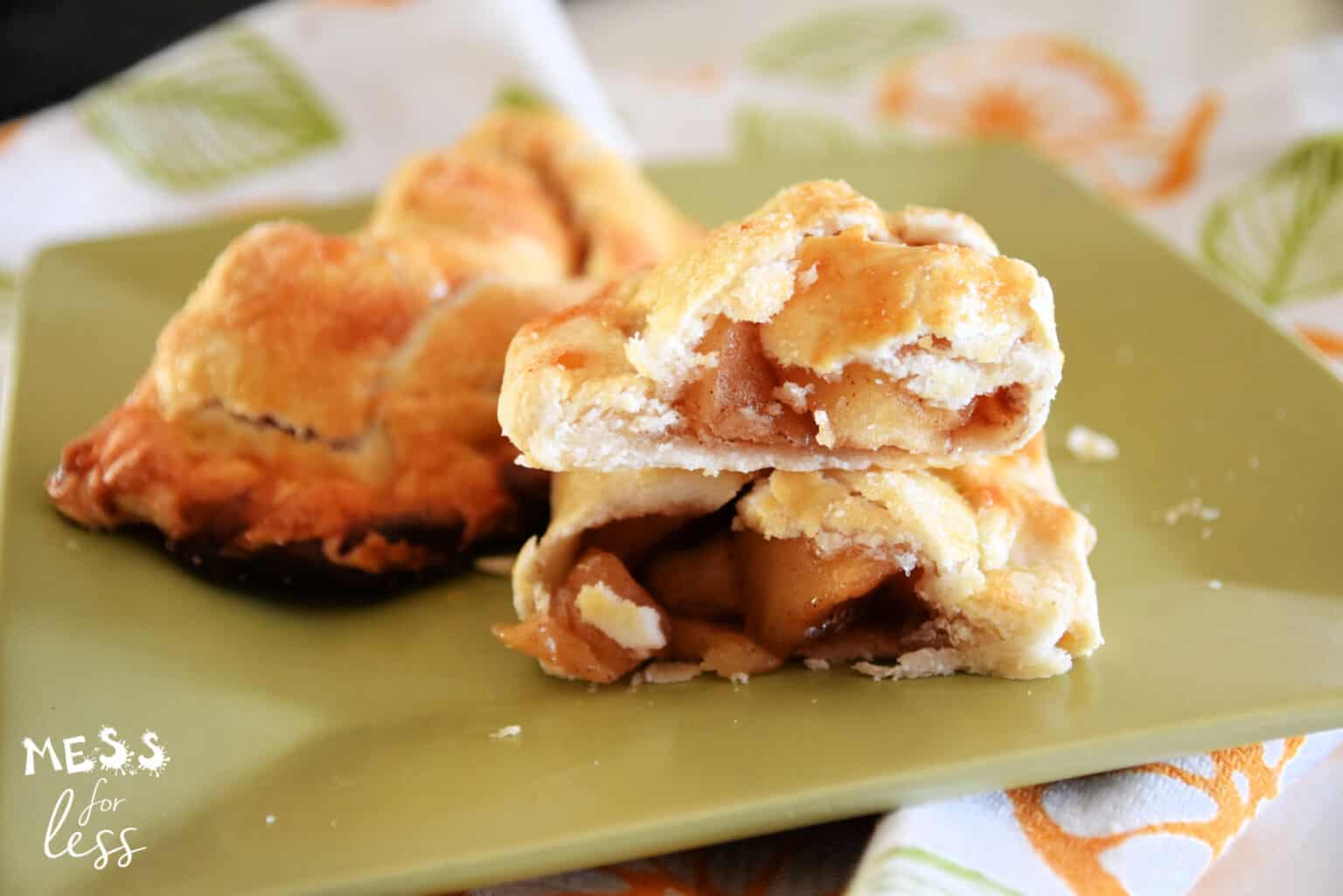 Apple Turnover with Pie Crust Mess for Less