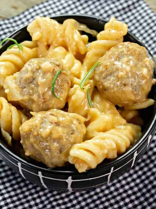 cropped-Instant-Pot-Swedish-Meatballs-and-Pasta-8.jpg