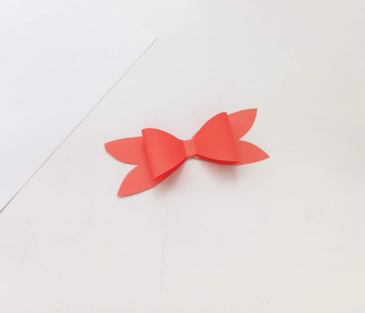 paper bow