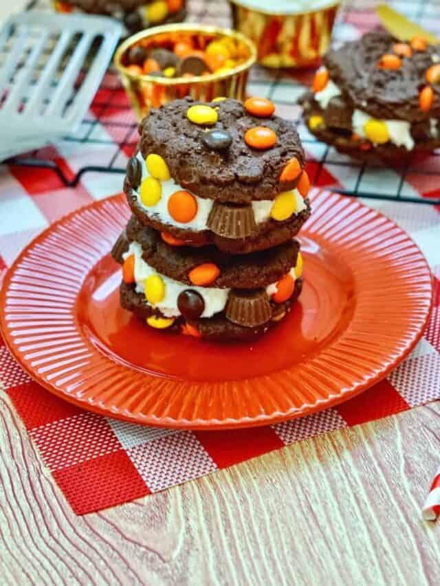 Reese's Pieces Cookie Sandwich