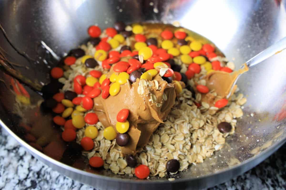 peanut butter energy bites mix in bowl