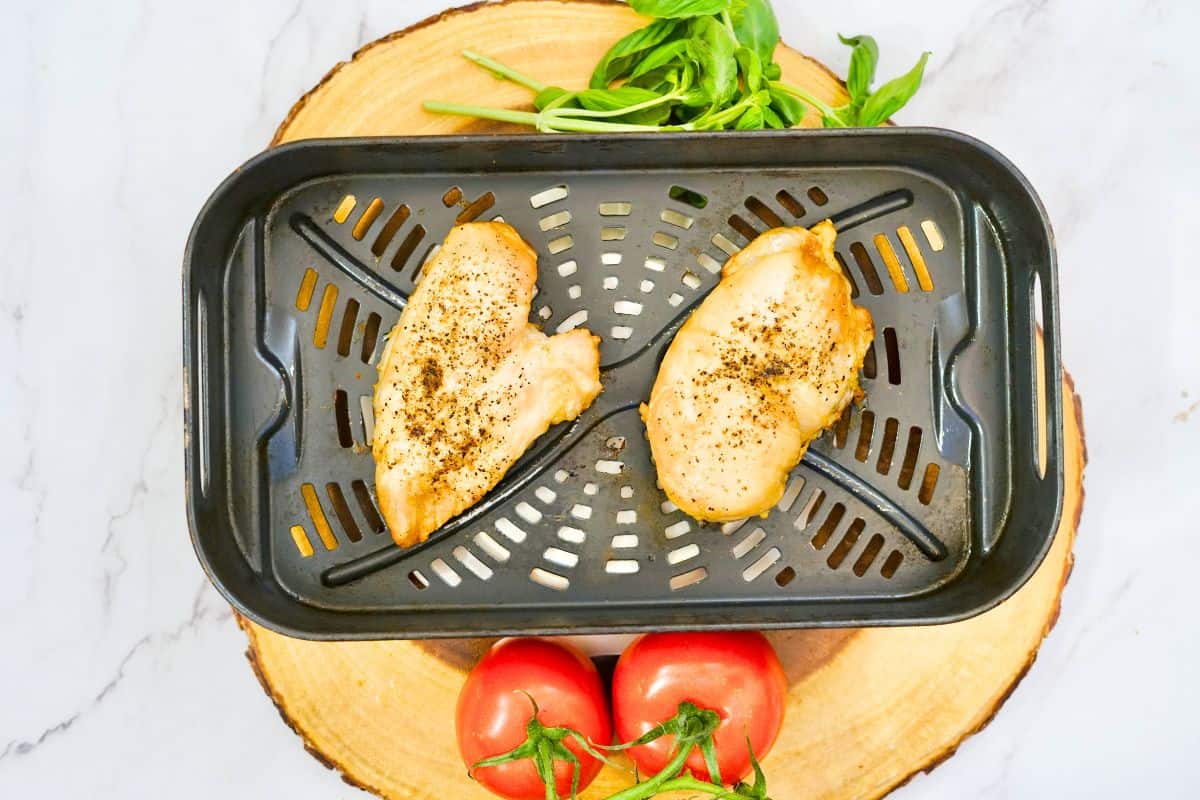 cooked chicken breast on air fryer