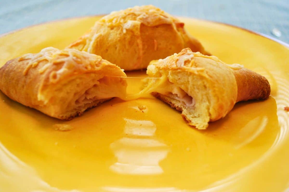 Turkey and Cheese Crescent Roll Recipe