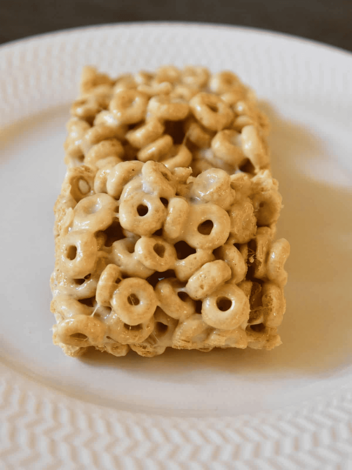 cheerio marshmallow treats on plate