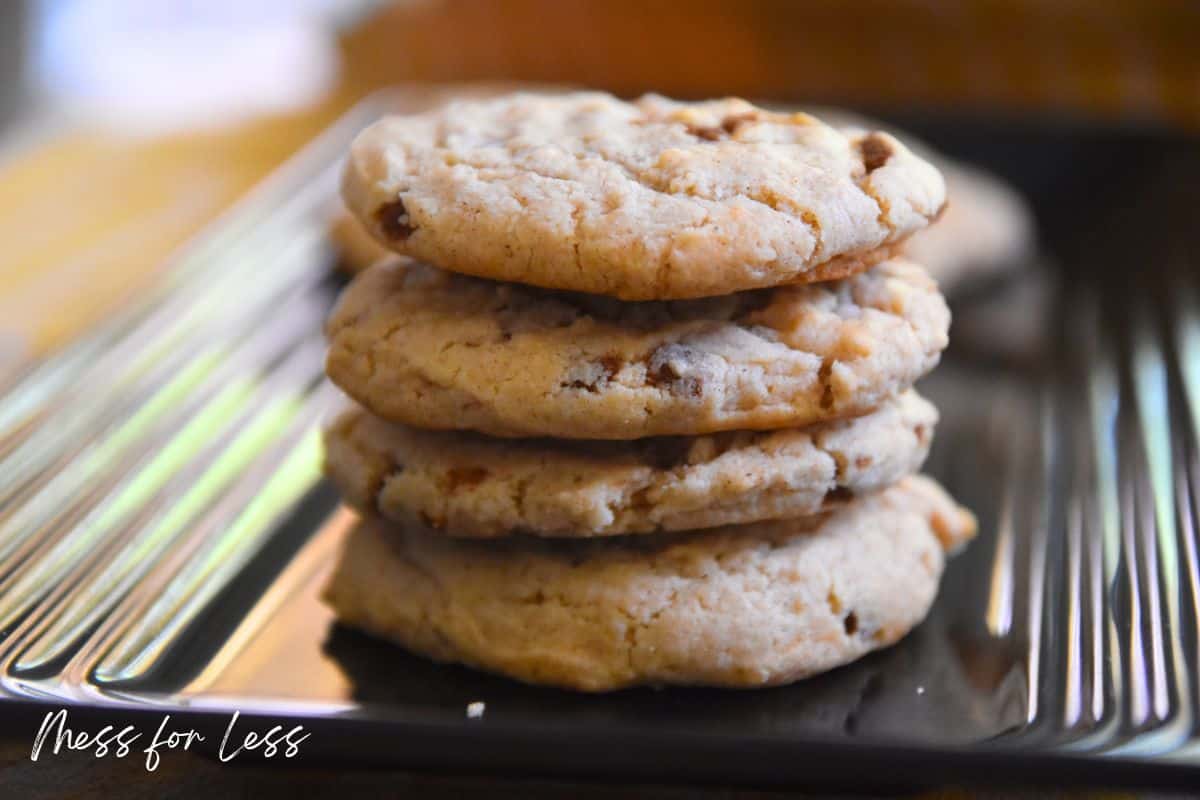 stack of cinnamon toast crunch cookies