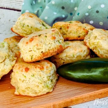 jalapeno biscuits wirh cheese