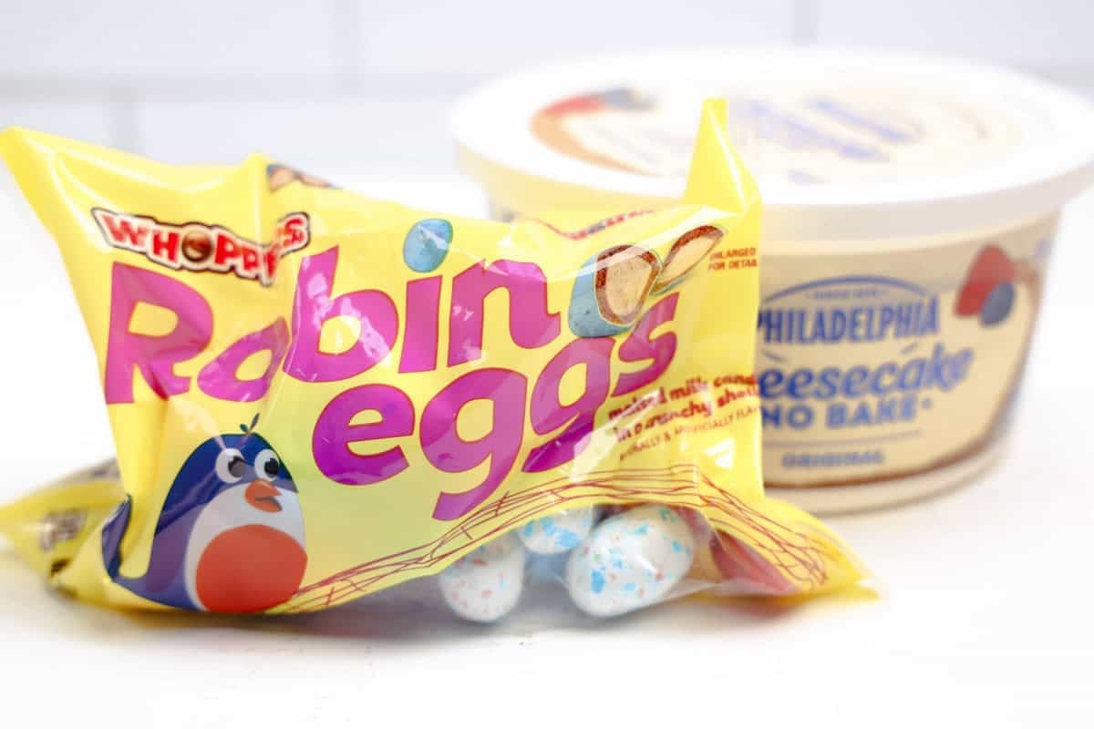 ingredients for Robin's Egg Easter Dip