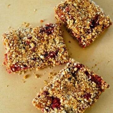 Strawberry Breakfast Bars